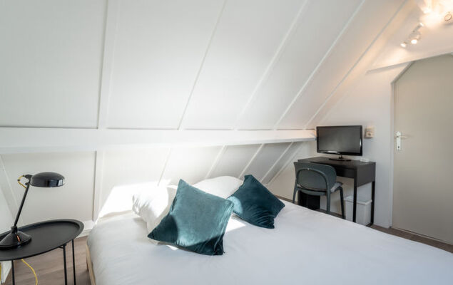 Beluga with parking and shared pool - Photo 19